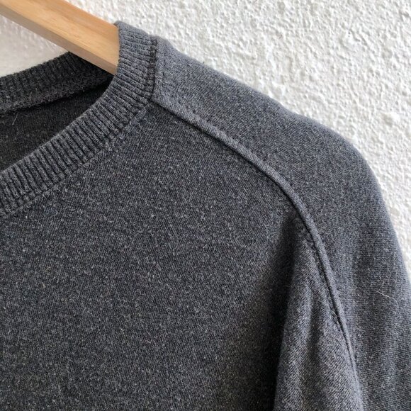 PACT Organic Cotton Open Back Sweatshirt Small Size - Picture 6 of 10